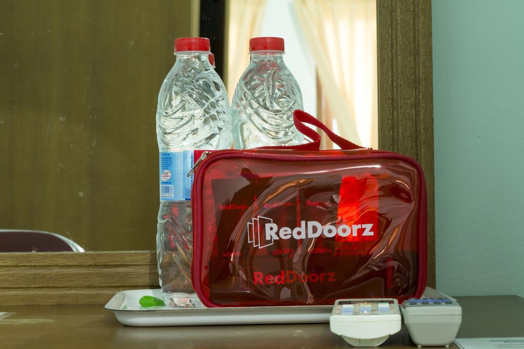 Reddoorz @ Karet Pedurenan 2 Cakarta Dış mekan fotoğraf